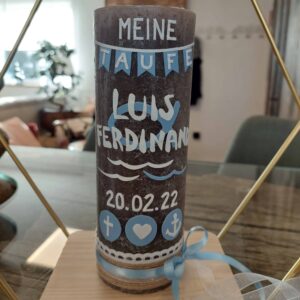 Taufkerze "Fisch & Welle"  auf Rustikkerze – Bild 2