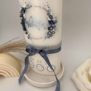 Taufkerze "Flowerloop" blau & weiß – Bild 3