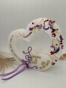 Hochzeitskerze "Doppelherz" brombeer & lila – Bild 2