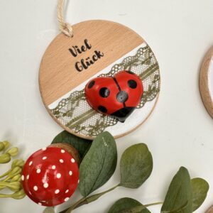 Glücksbringer "Marienkäfer" auf Holzschild – Bild 3