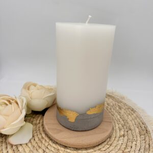 Kerze mit Beton und Blattgold 20x10 cm