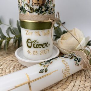 Taufkerze "Greenery" olivegrün &  Löwe – Bild 5