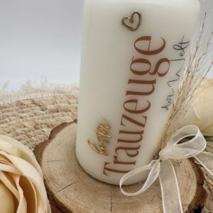 Geschenkskerze "bester Trauzeuge" mit Wachs und Trockenblumen – Bild 2