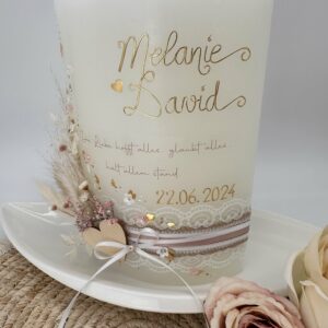 Hochzeitskerze "Schlichte Eleganz" mit Trockenblumen – Bild 3