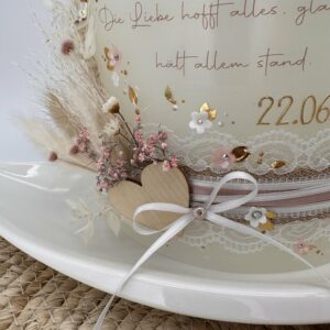 Hochzeitskerze "Schlichte Eleganz" mit Trockenblumen – Bild 4