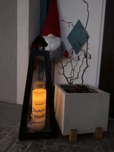 Laterne inkl. LED Echtwachs-Kerze – Bild 2