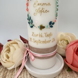 Taufkerze "Blätterkränzchen" rosa & grün – Bild 4