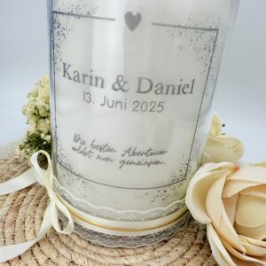 Kerze im Glas mit Gravur "Funkelrahmen" – Bild 3