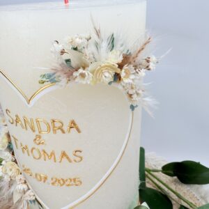 Hochzeitskerze "Herzgeflüster" creme & grün – Bild 5