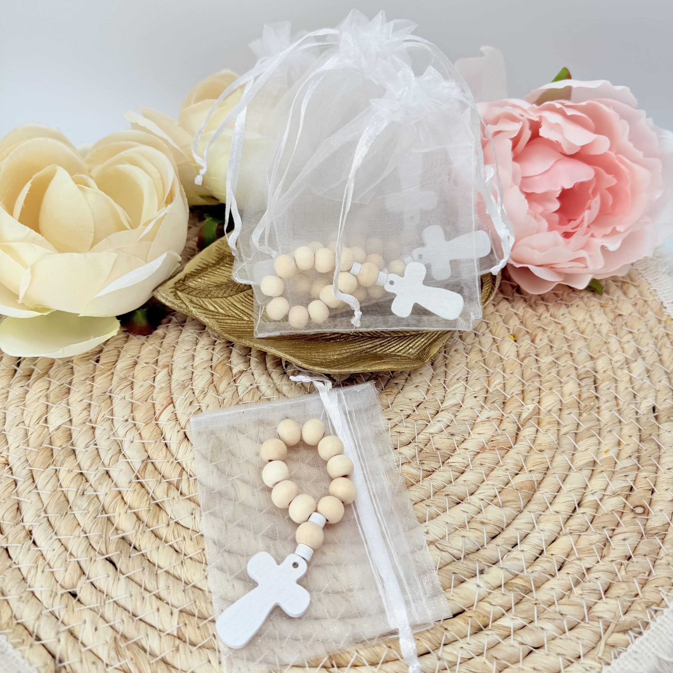 Kreuz mit Holzperlen – Bild 4