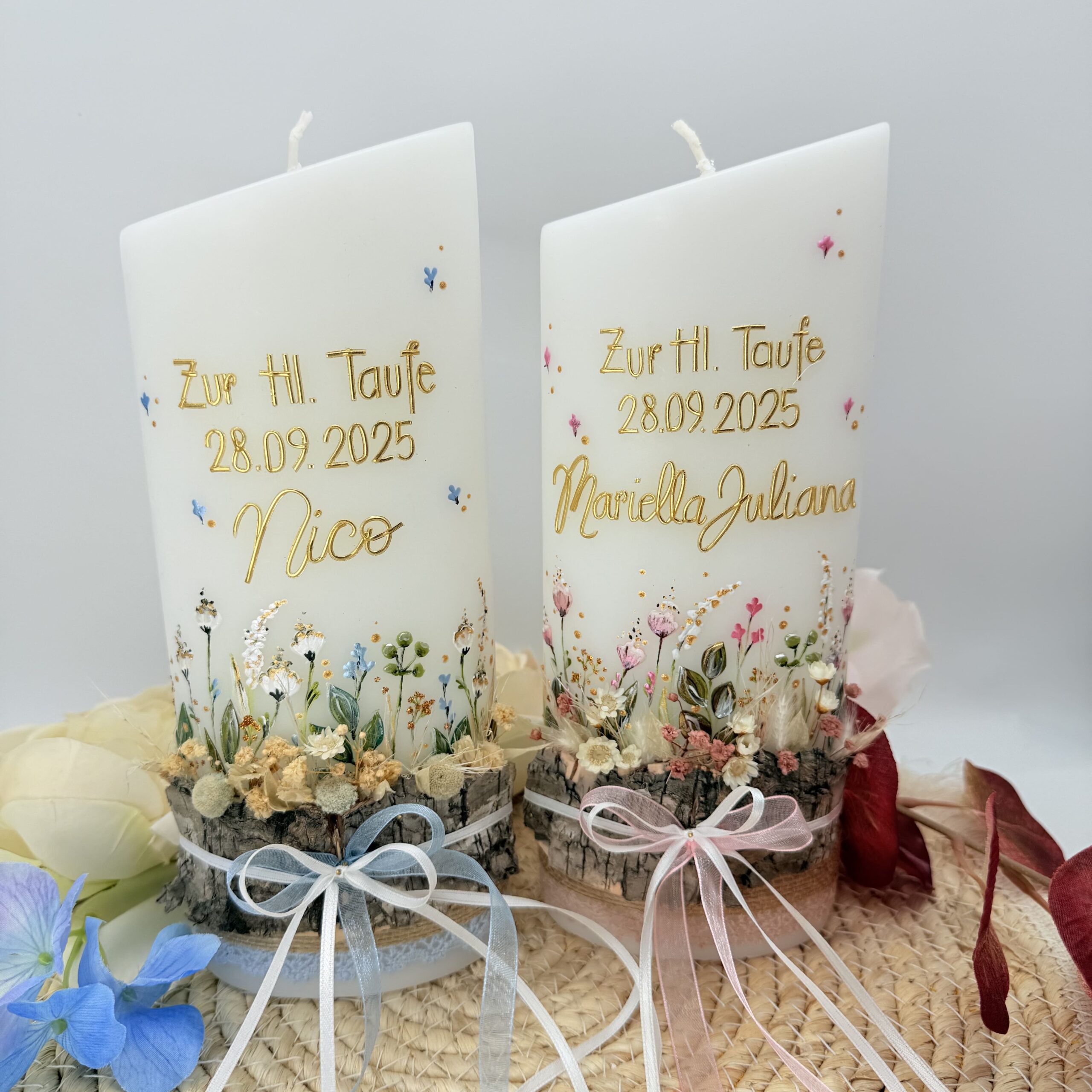 Taufkerze "Blumenwiese" mit Holzelement – Bild 8