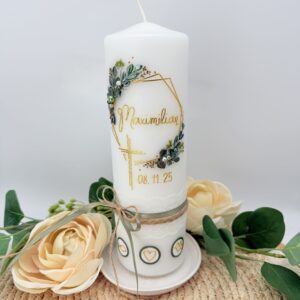 Taufkerze "Hexagon" Greenery mit Kreuz